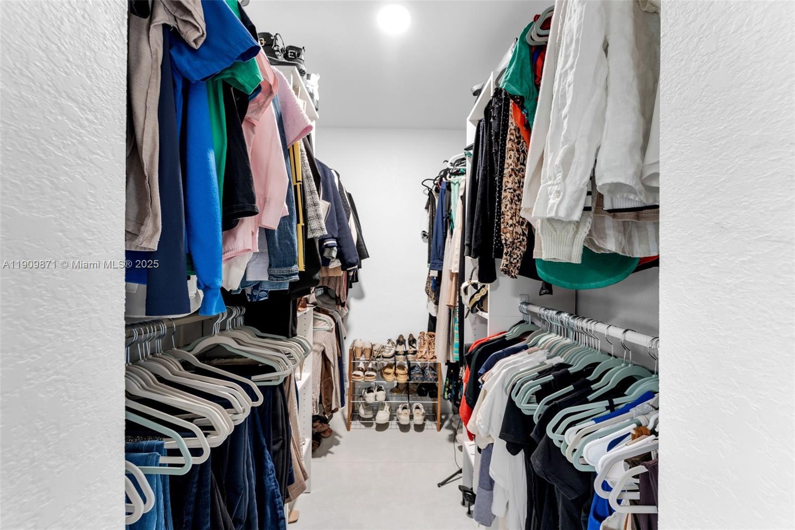 SWEETWATER ESTATES SUB - Residential Lease