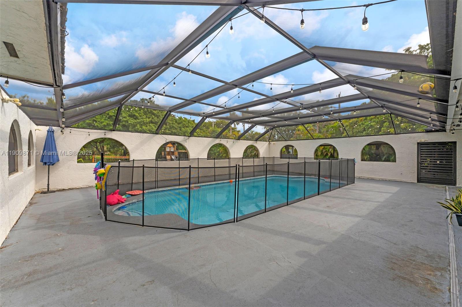 SWEETWATER ESTATES SUB - Residential Lease