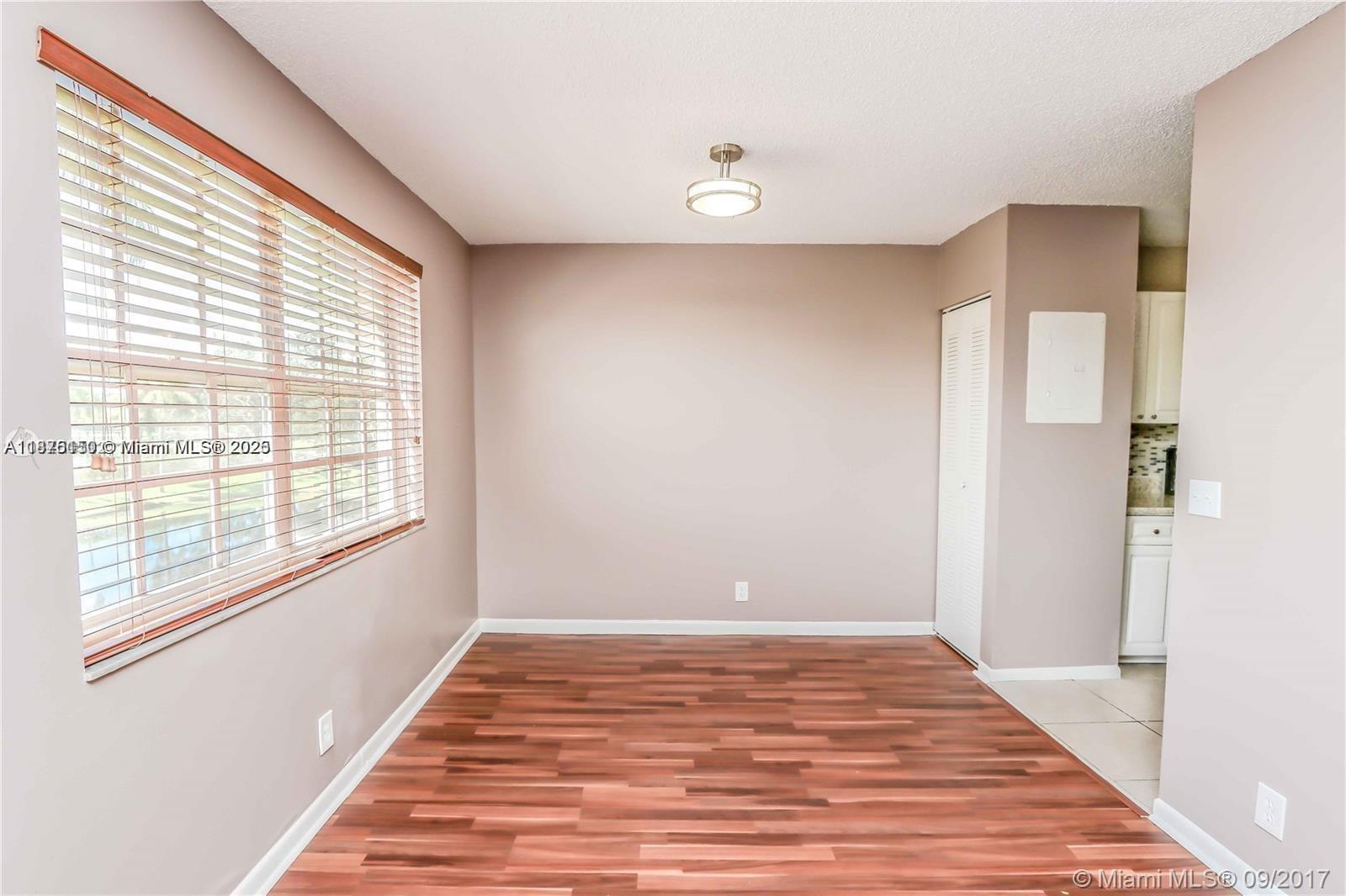 WINDMILL LAKES V CONDO - Residential Lease