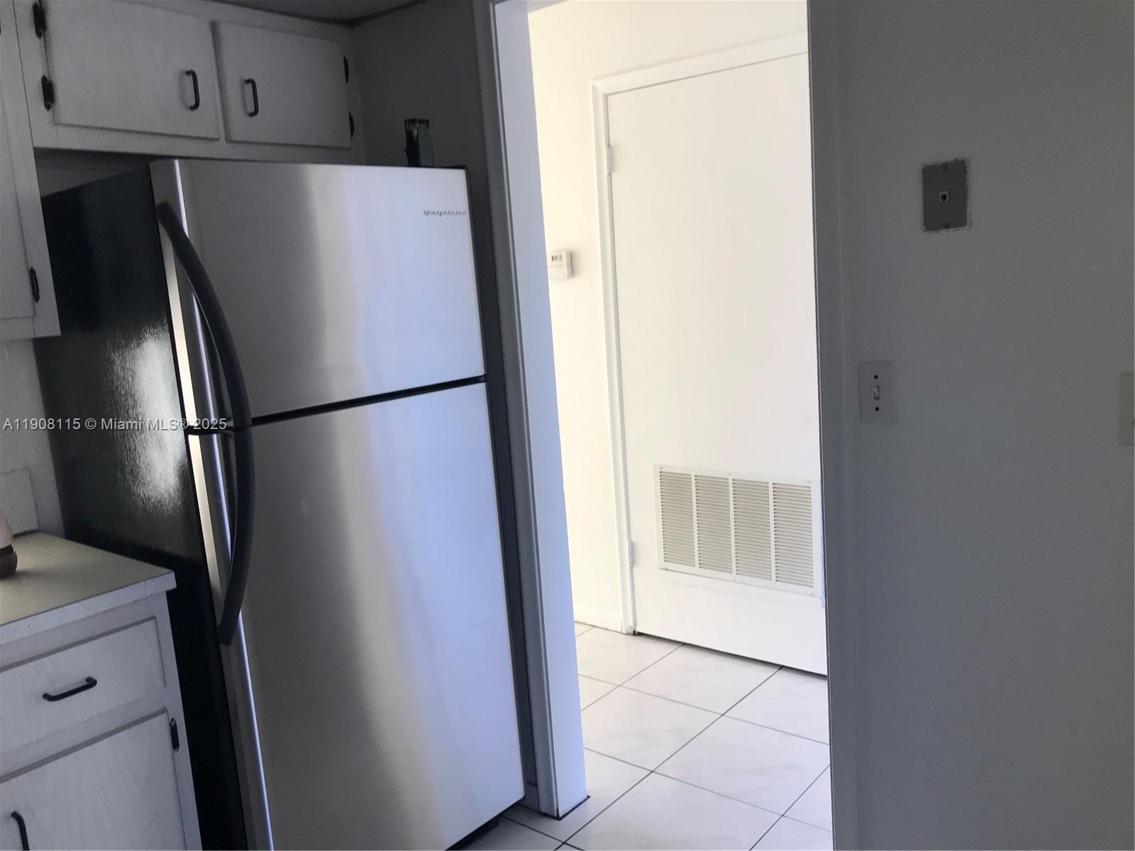 VILLAGE GREEN CONDO - Residential Lease