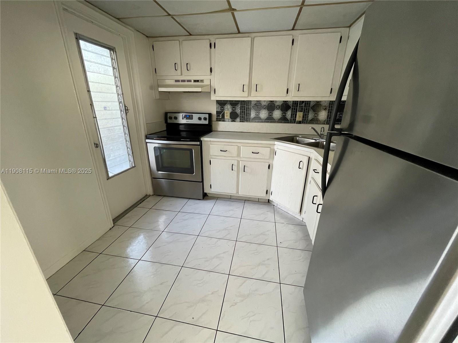 VILLAGE GREEN CONDO - Residential Lease