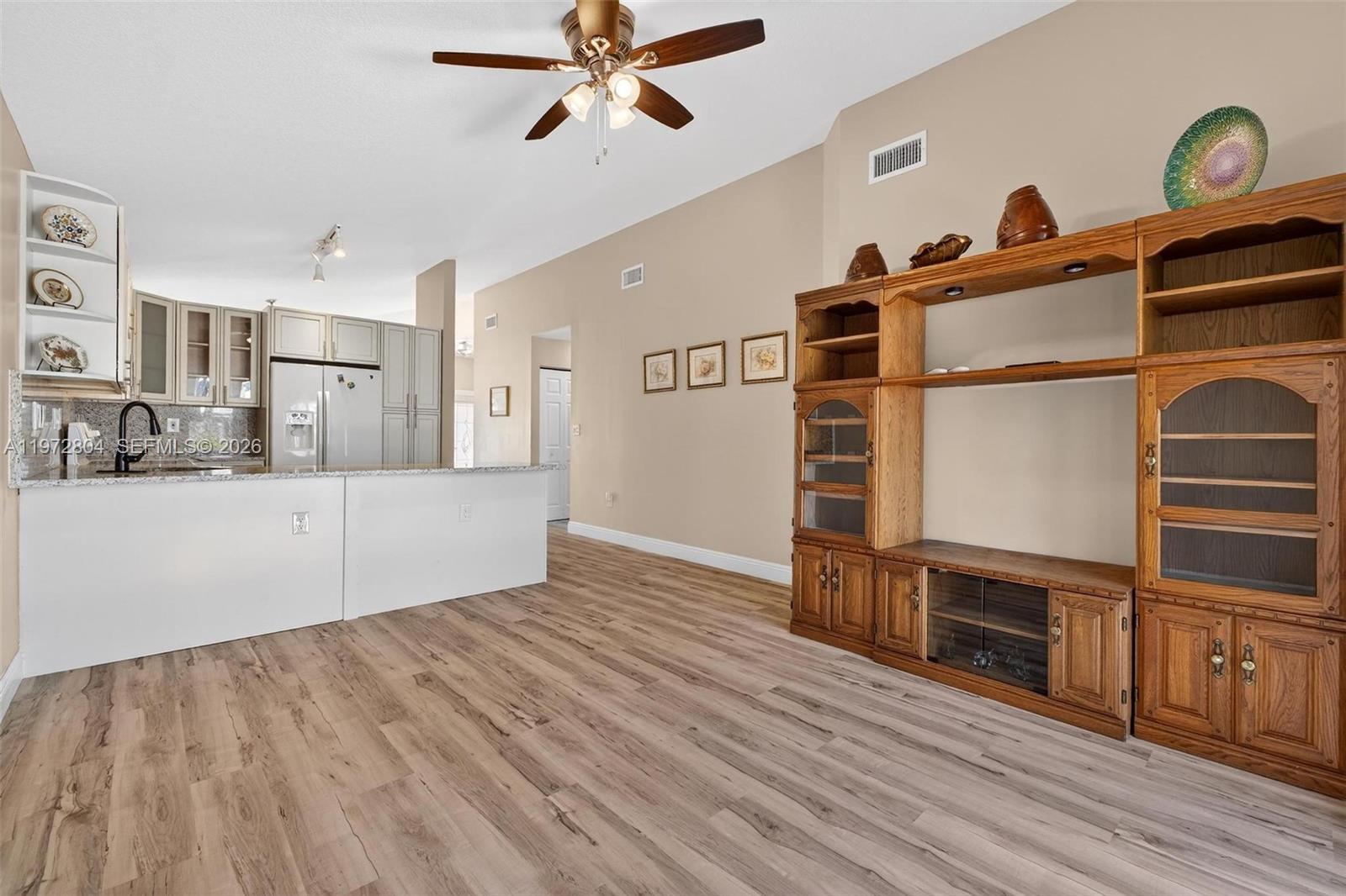 MARALEX HOMES - Residential