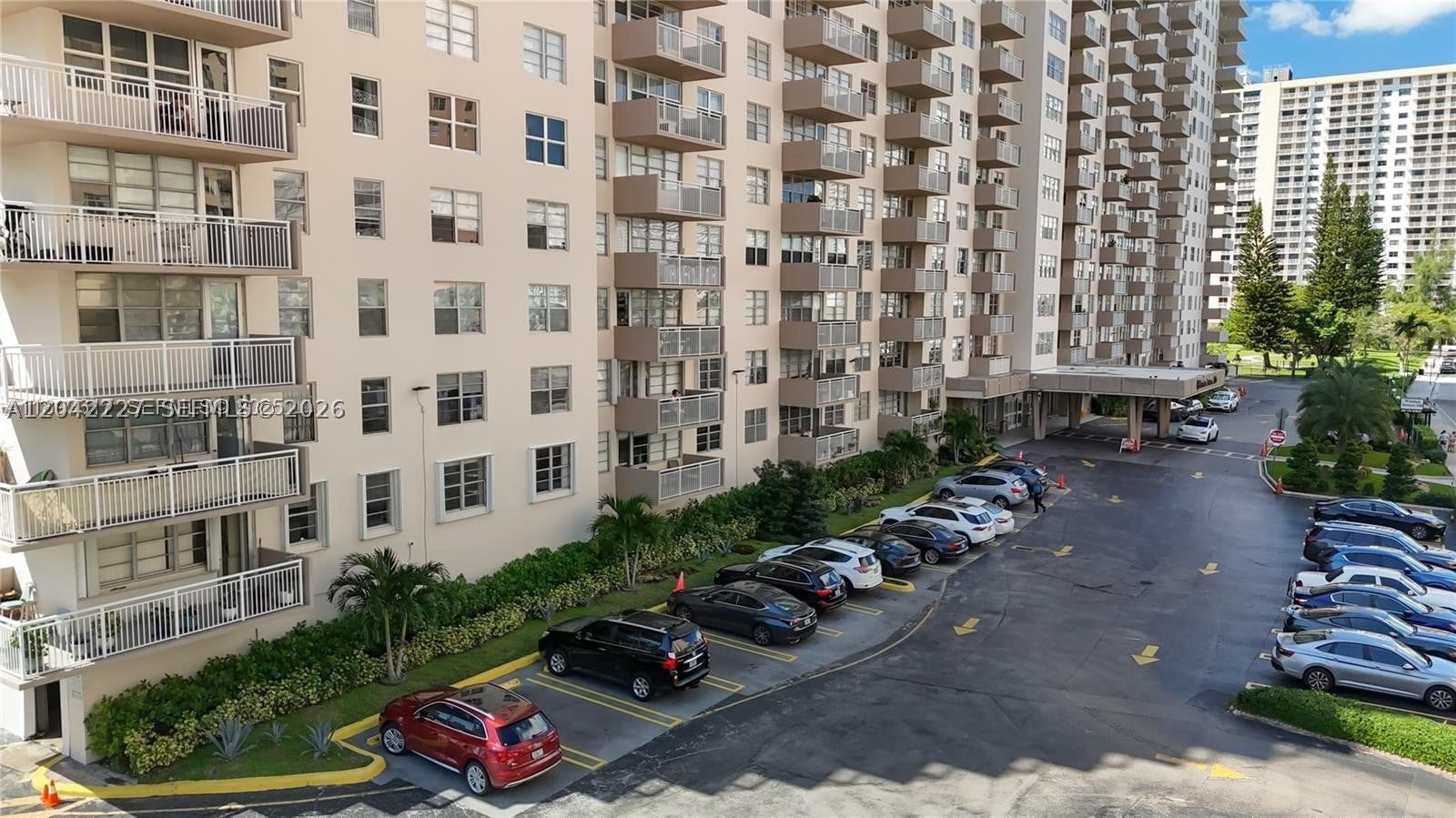 250 174th St 1211