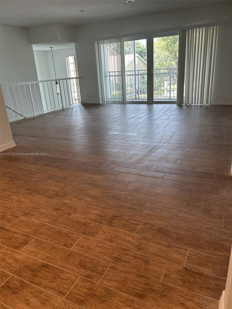 Woodglen Condo - Residential