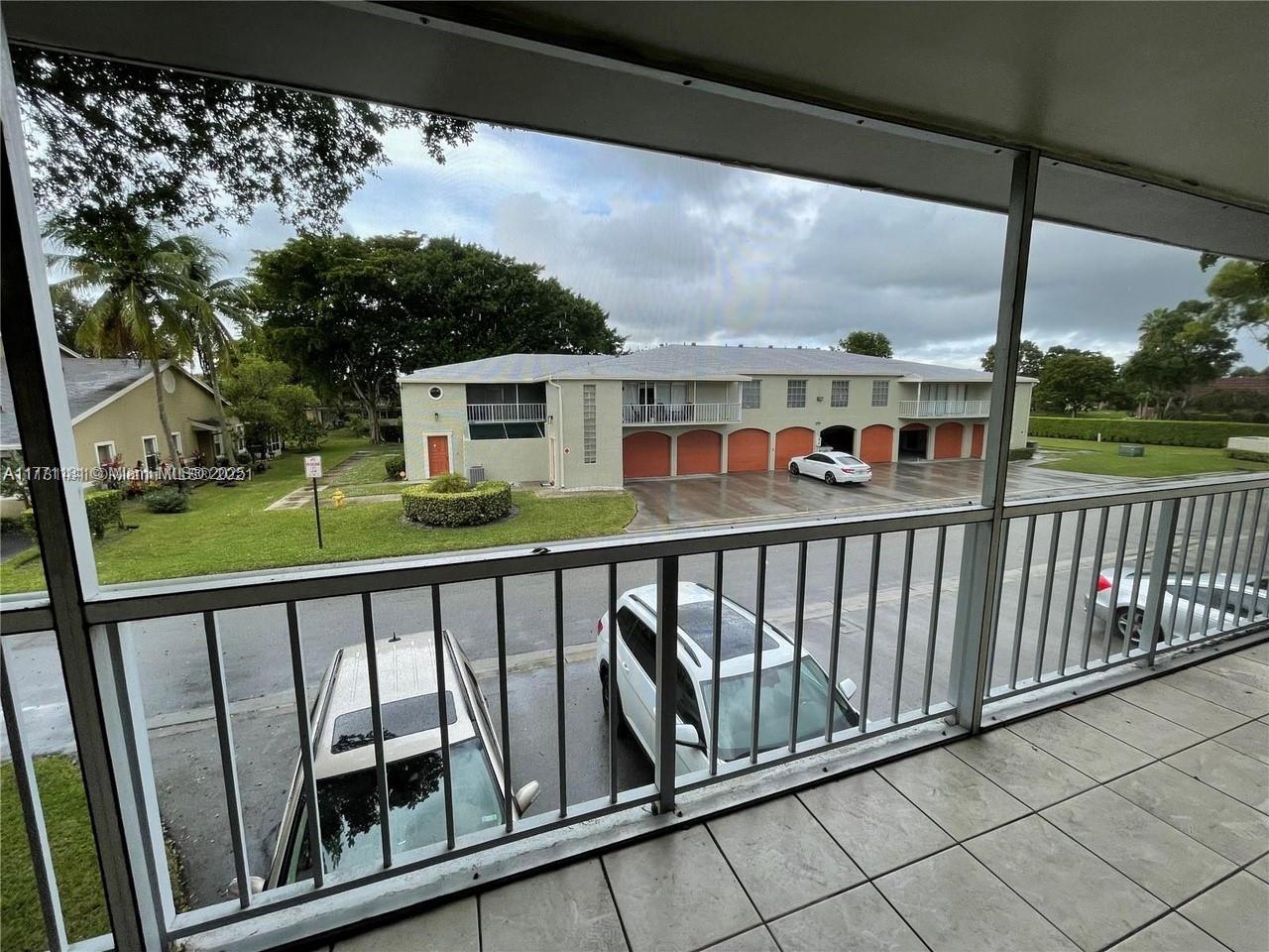 Woodglen Condo - Residential