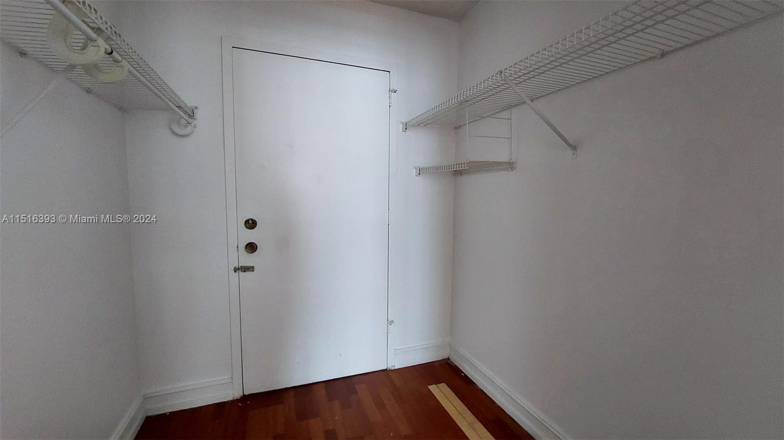 COMMODORE PLAZA CONDO - Residential