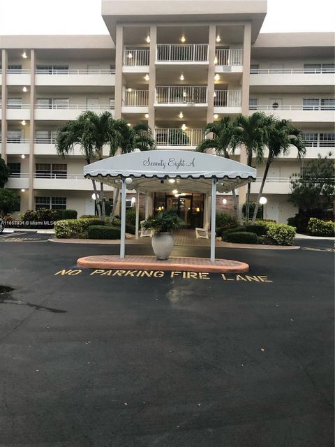 3970 Oaks Clubhouse Dr 302 Pompano Beach FL 33069