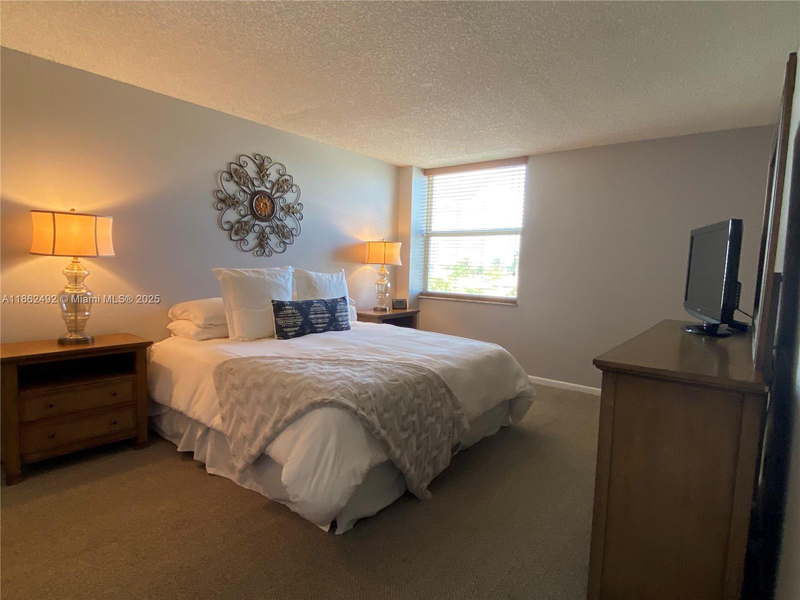 2935 NE 163rd St 5K