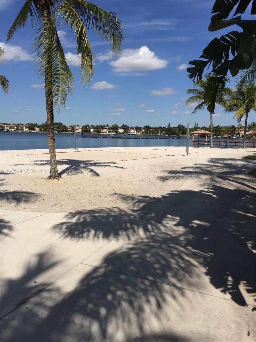 CAPTIVA CONDO E - Residential