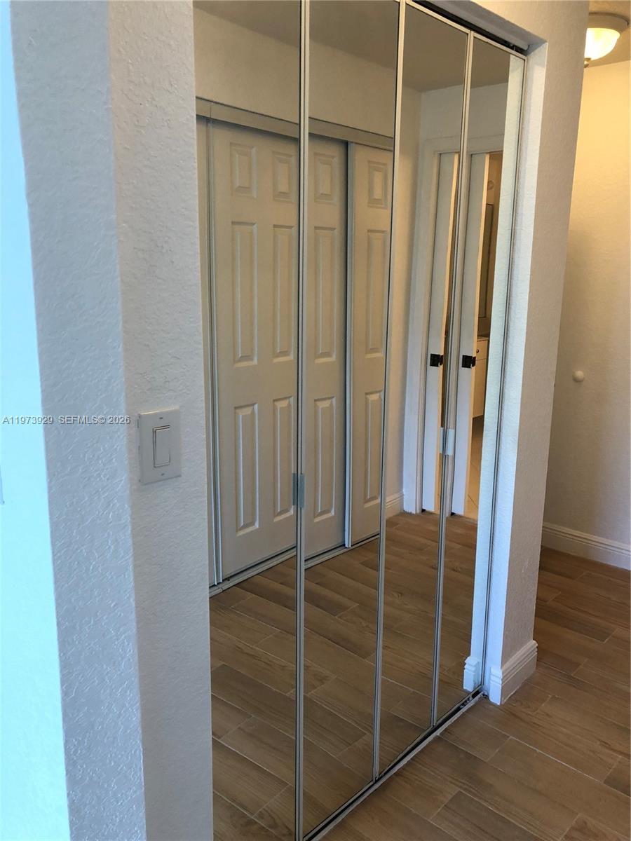 CAPTIVA CONDO E - Residential