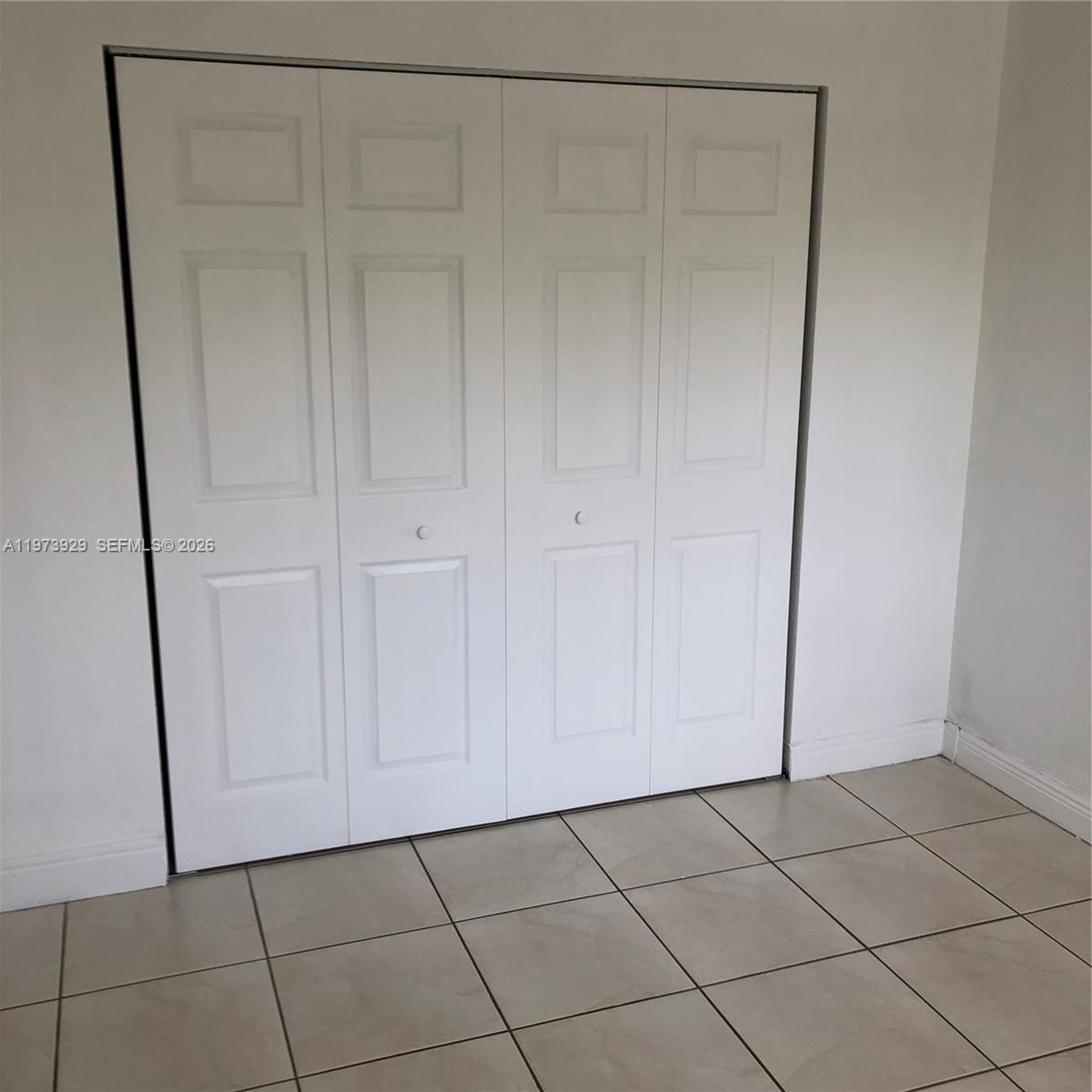 CAPTIVA CONDO E - Residential