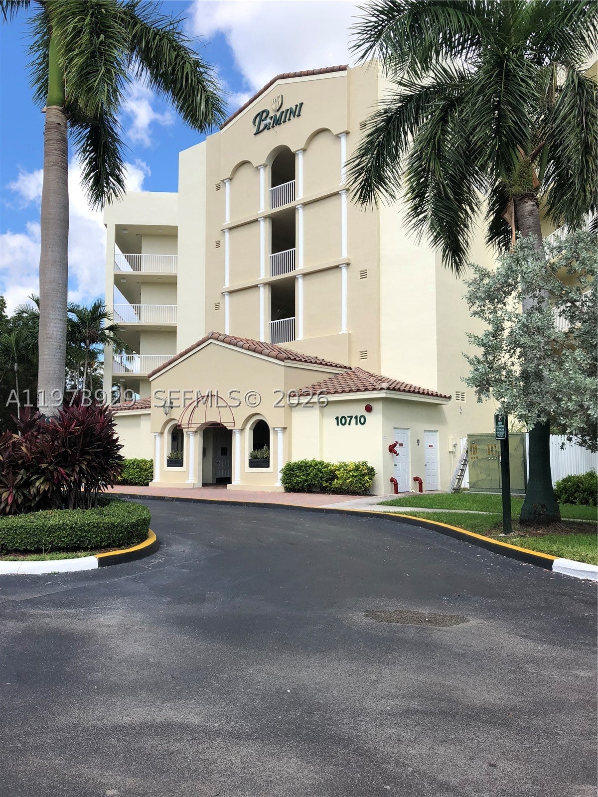 10710 NW 66th St 210, Doral FL 33178