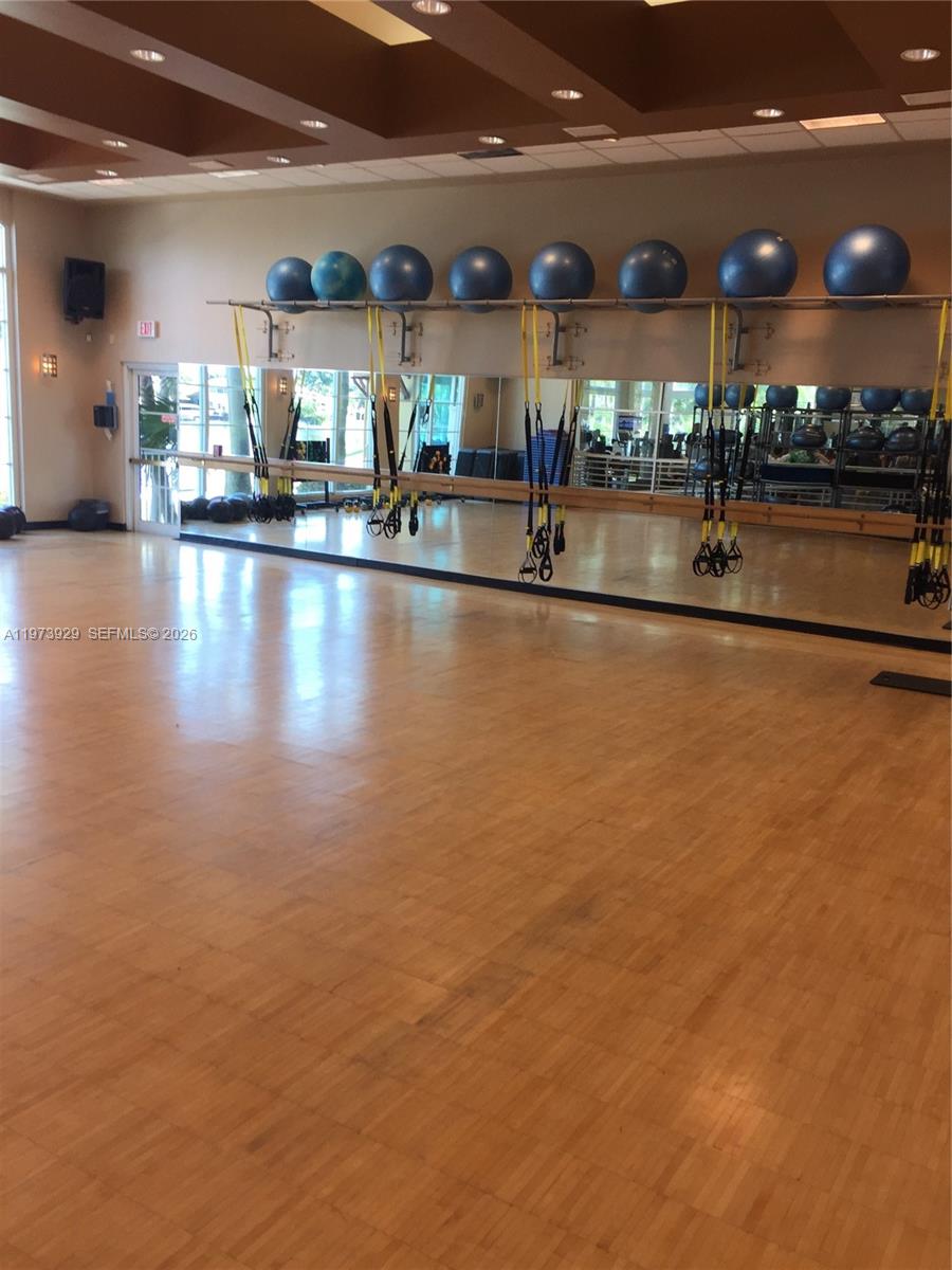 CAPTIVA CONDO E - Residential