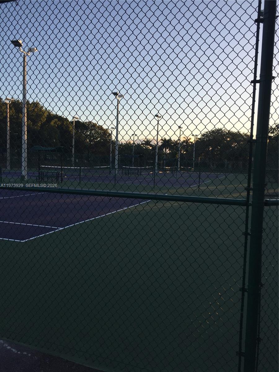 CAPTIVA CONDO E - Residential