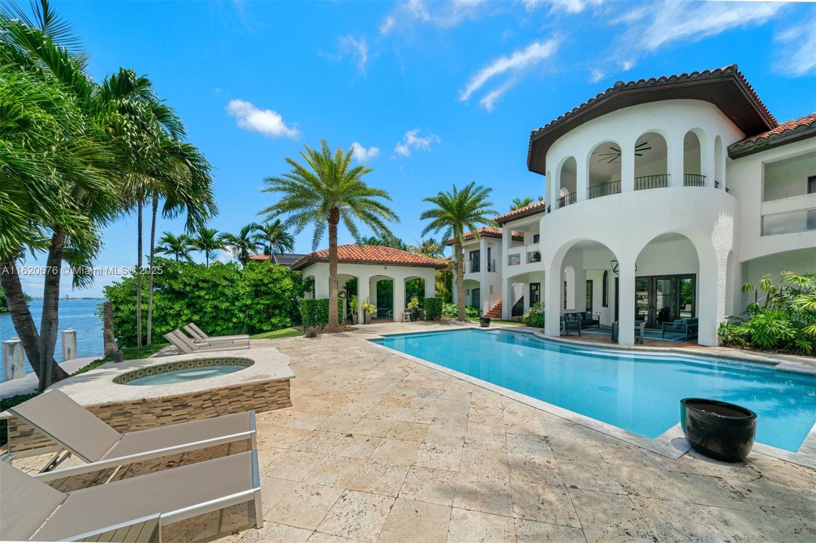 BAYSHORE ESTATES - Residential