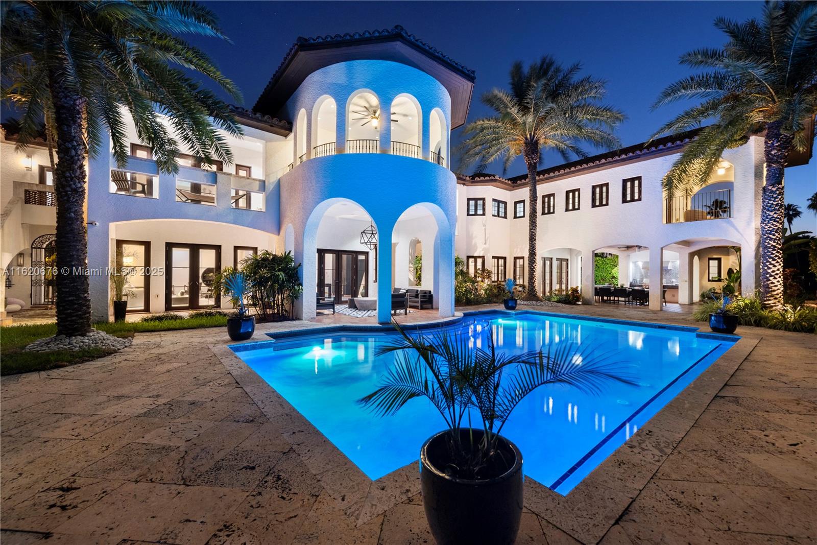 BAYSHORE ESTATES - Residential