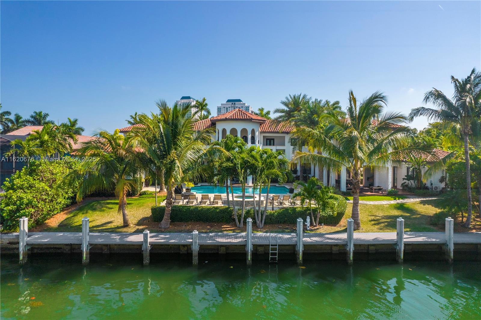 BAYSHORE ESTATES - Residential