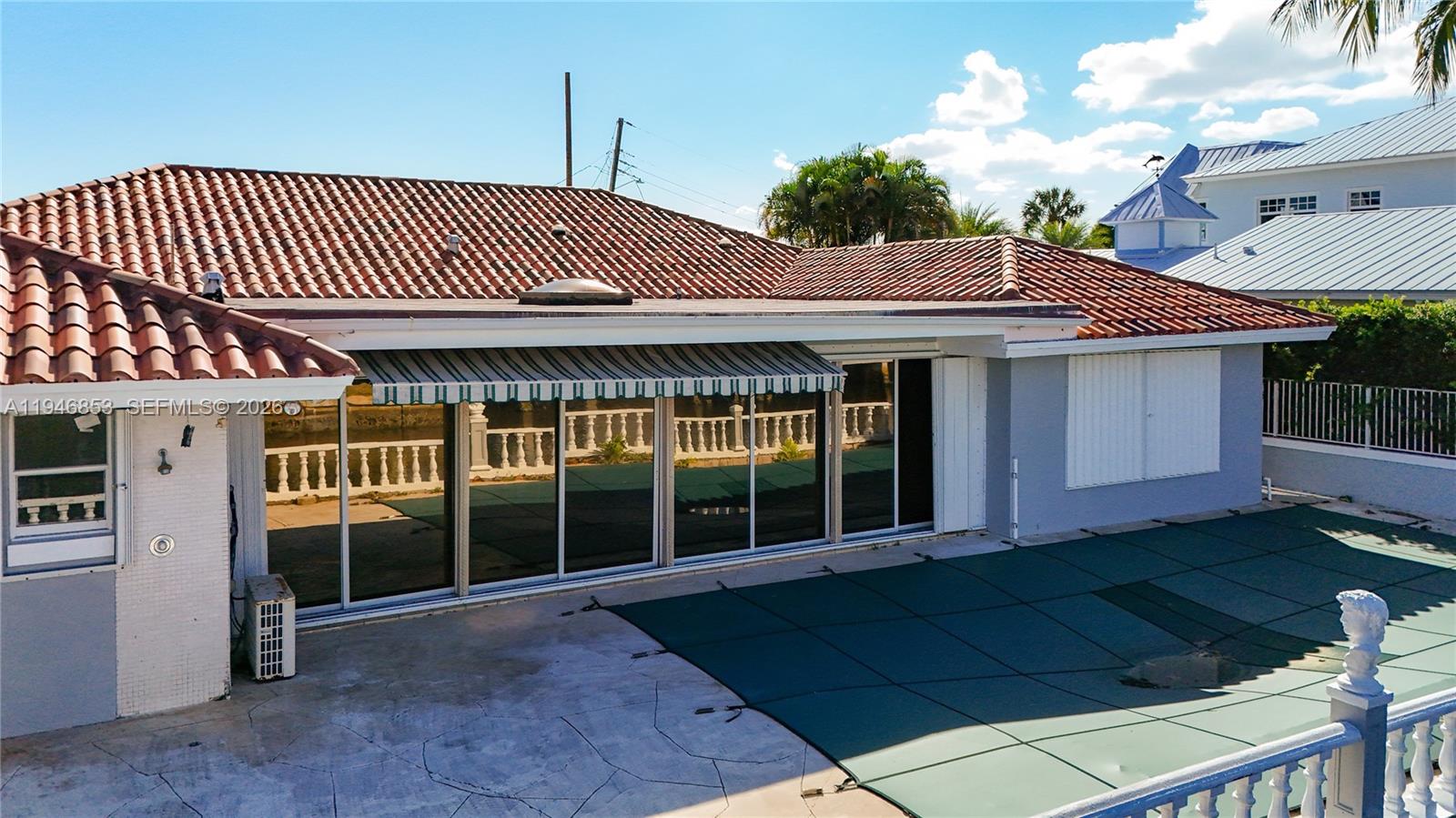 LAKE ESTATES - Residential