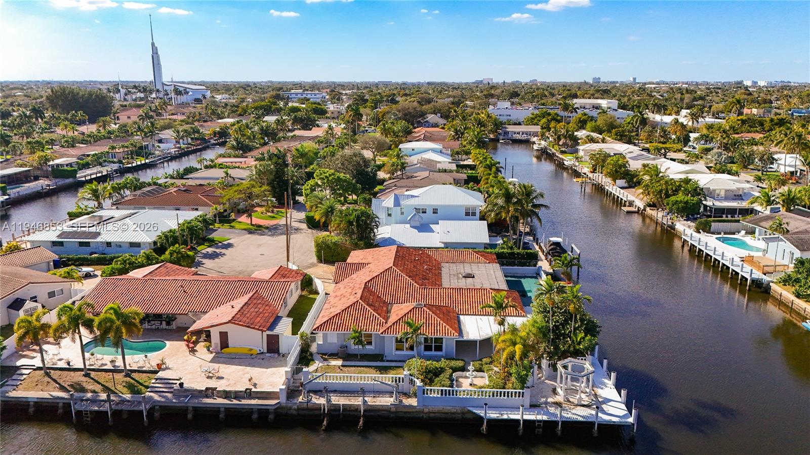 LAKE ESTATES - Residential