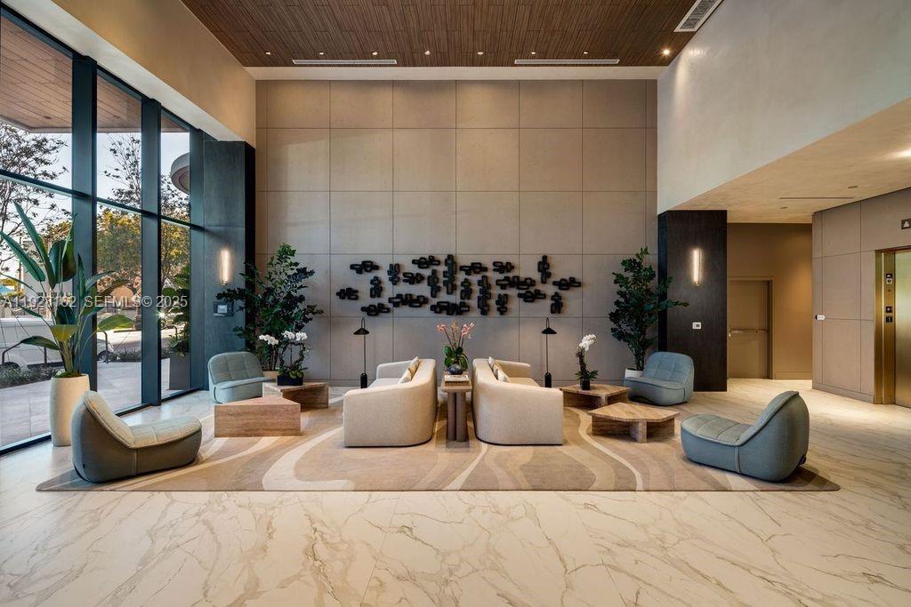 72 PARK - Residential