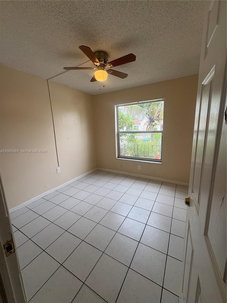 LESLIE ESTATES SEC SIX - Residential Lease