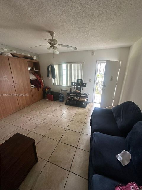 100 NW 204th St 3 Miami Gardens FL 33169