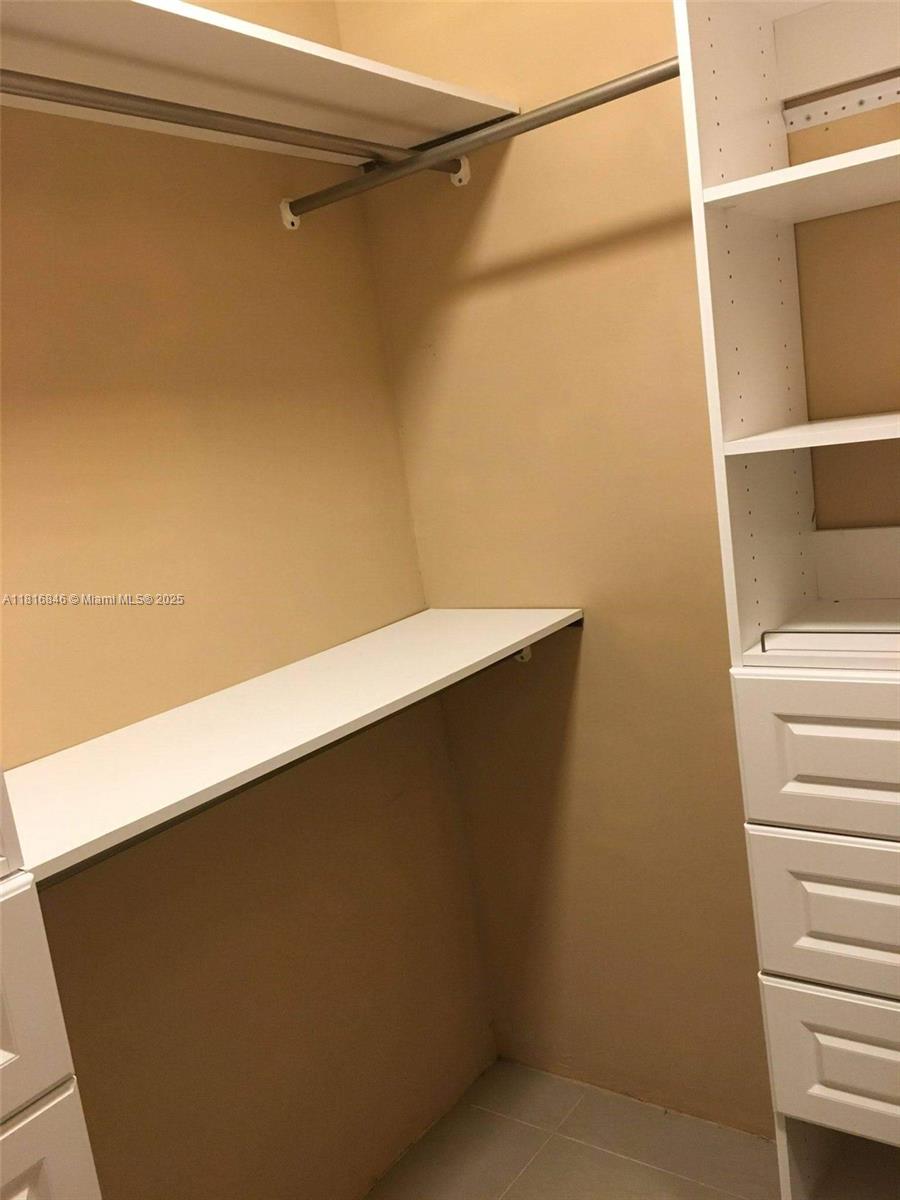 PASADENA LAKES SOUTH - Residential Lease