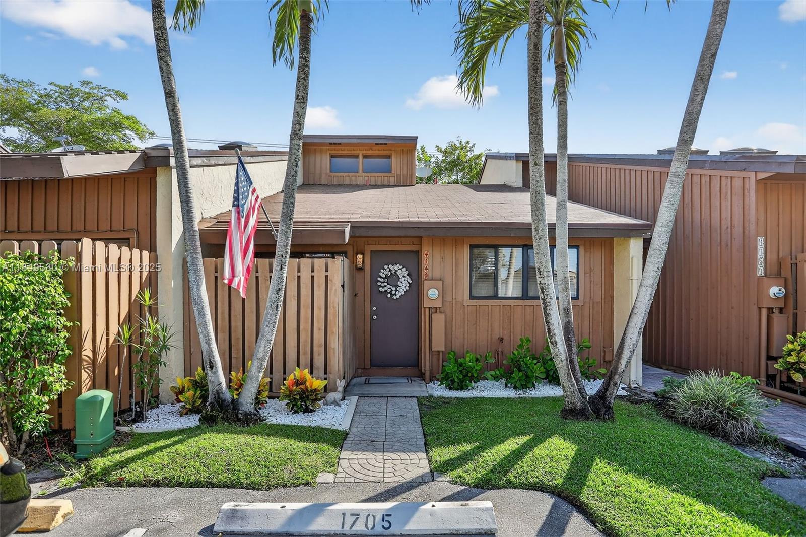 Step into this light-filled 2-bedroom, 2-bath villa w/soaring vaulted ceilings & a flexible open floor plan. The kitchen is a standout w/white cabinets,stainless steel appliances & ample cabinet space, ideal for any home chef. A spacious primary suite w/a walk-in closet & updated bathrooms enhance the home’s appeal. Big secondary bedrooms. Enjoy wood flooring in all main living areas & bedrooms. Recent updates include a 4-year-old roof, 2016 A/C, 2019 water heater, & recently painted. Smart lights system as well as washer and dyer that can run from your phone. HOA covers exterior insurance. Amazing amenities include tennis, pickle ball, community pool, and fishing for your leisure. Investors you can rent right away. Pets up to 75 lbs. Close to highways, shopping, and parks. Move right in.