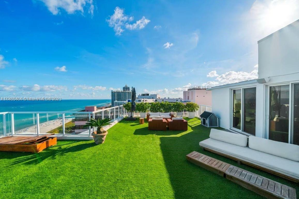 IMPERIAL HOUSE CONDO - Residential