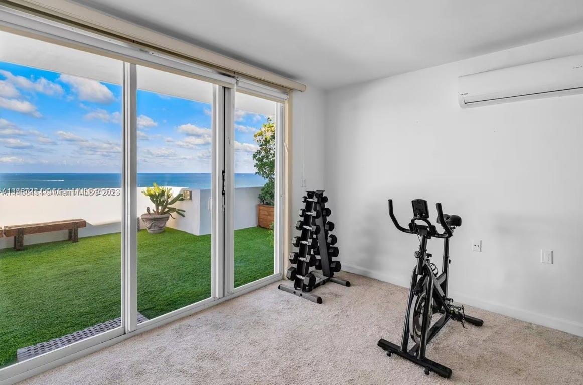 IMPERIAL HOUSE CONDO - Residential