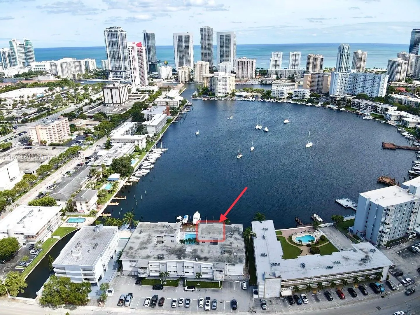 Hallandale Beach, Florida 33009, United States, 2 Bedrooms Bedrooms, ,2 BathroomsBathrooms,Residential,Active,39014