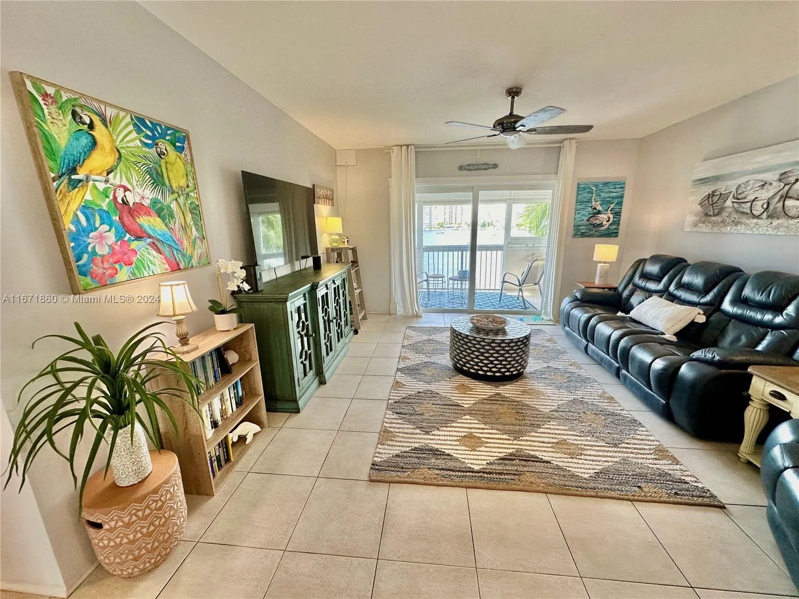 Hallandale Beach, Florida 33009, United States, 2 Bedrooms Bedrooms, ,2 BathroomsBathrooms,Residential,Active,39014