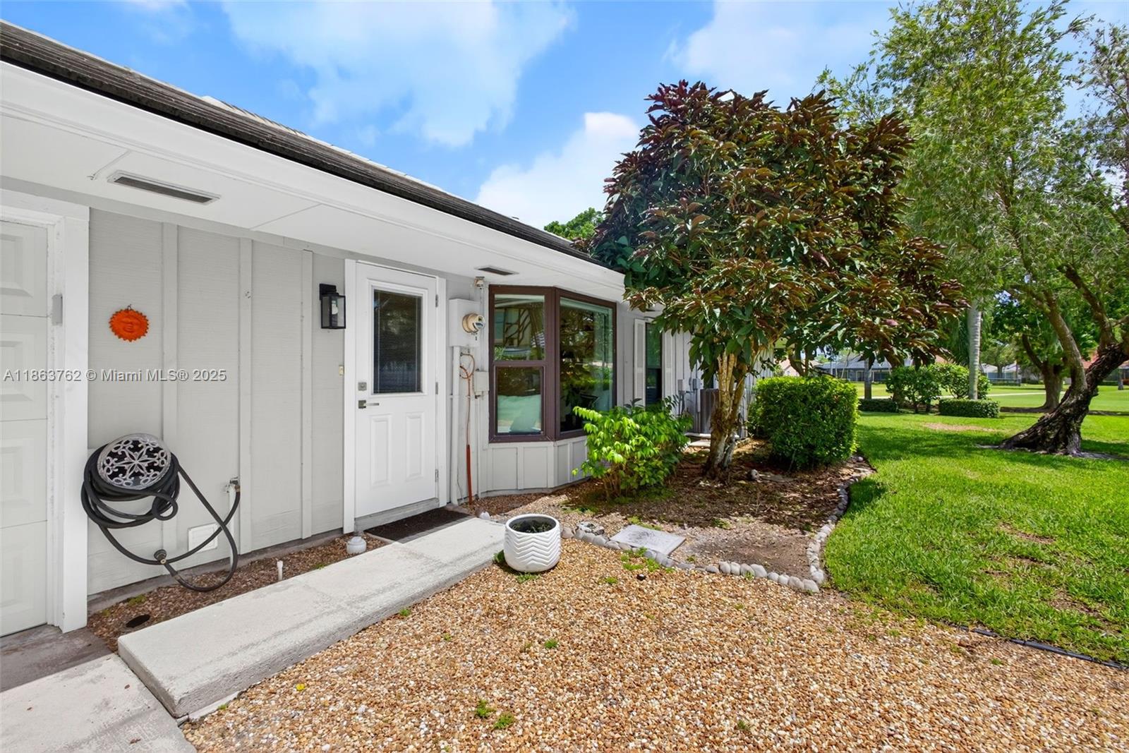 PGA RESORT COMMUNITY 1 - Residential Lease