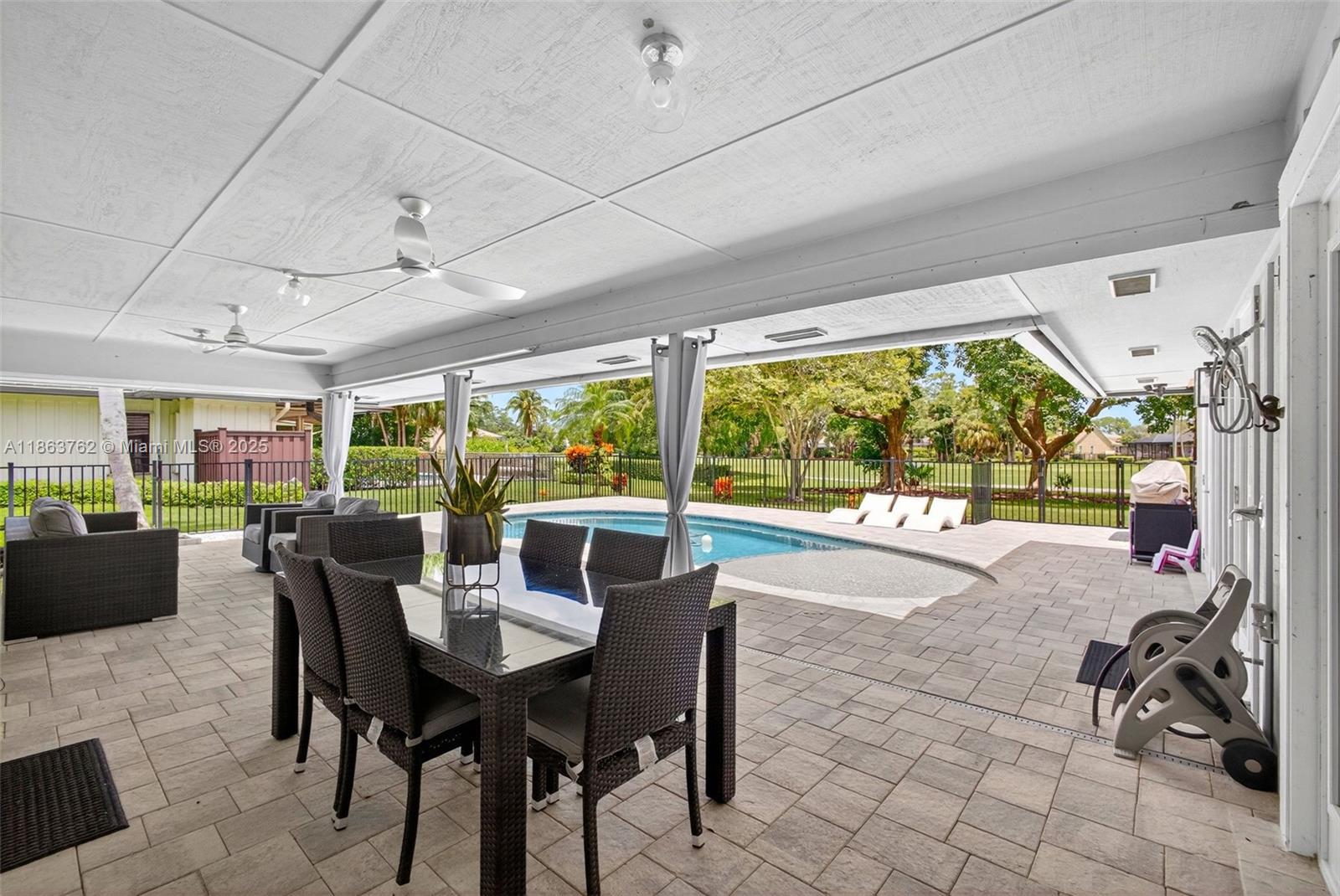 PGA RESORT COMMUNITY 1 - Residential Lease