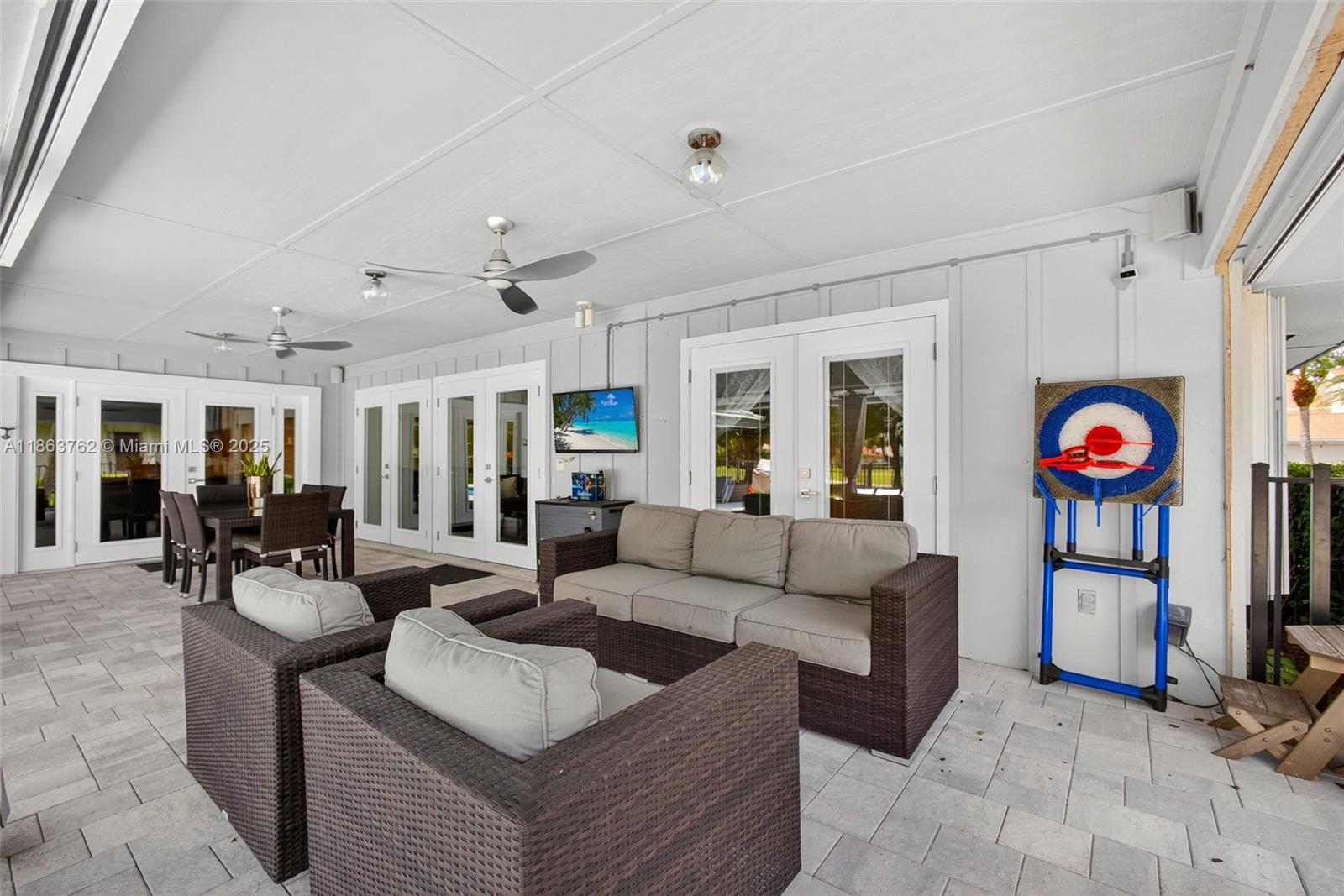 PGA RESORT COMMUNITY 1 - Residential Lease