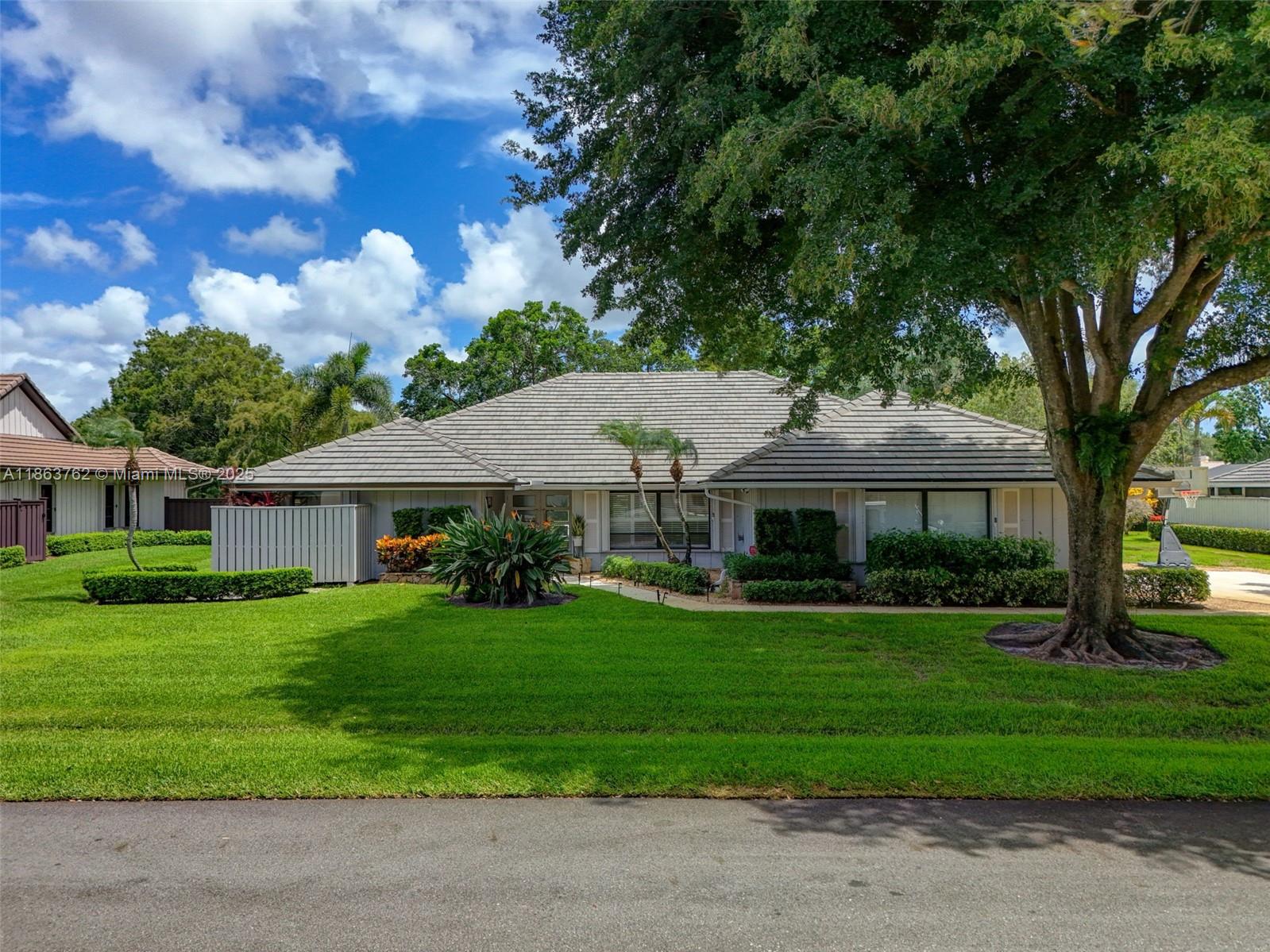 PGA RESORT COMMUNITY 1 - Residential Lease