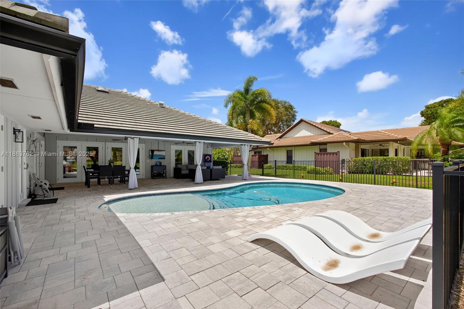 PGA RESORT COMMUNITY 1 - Residential Lease