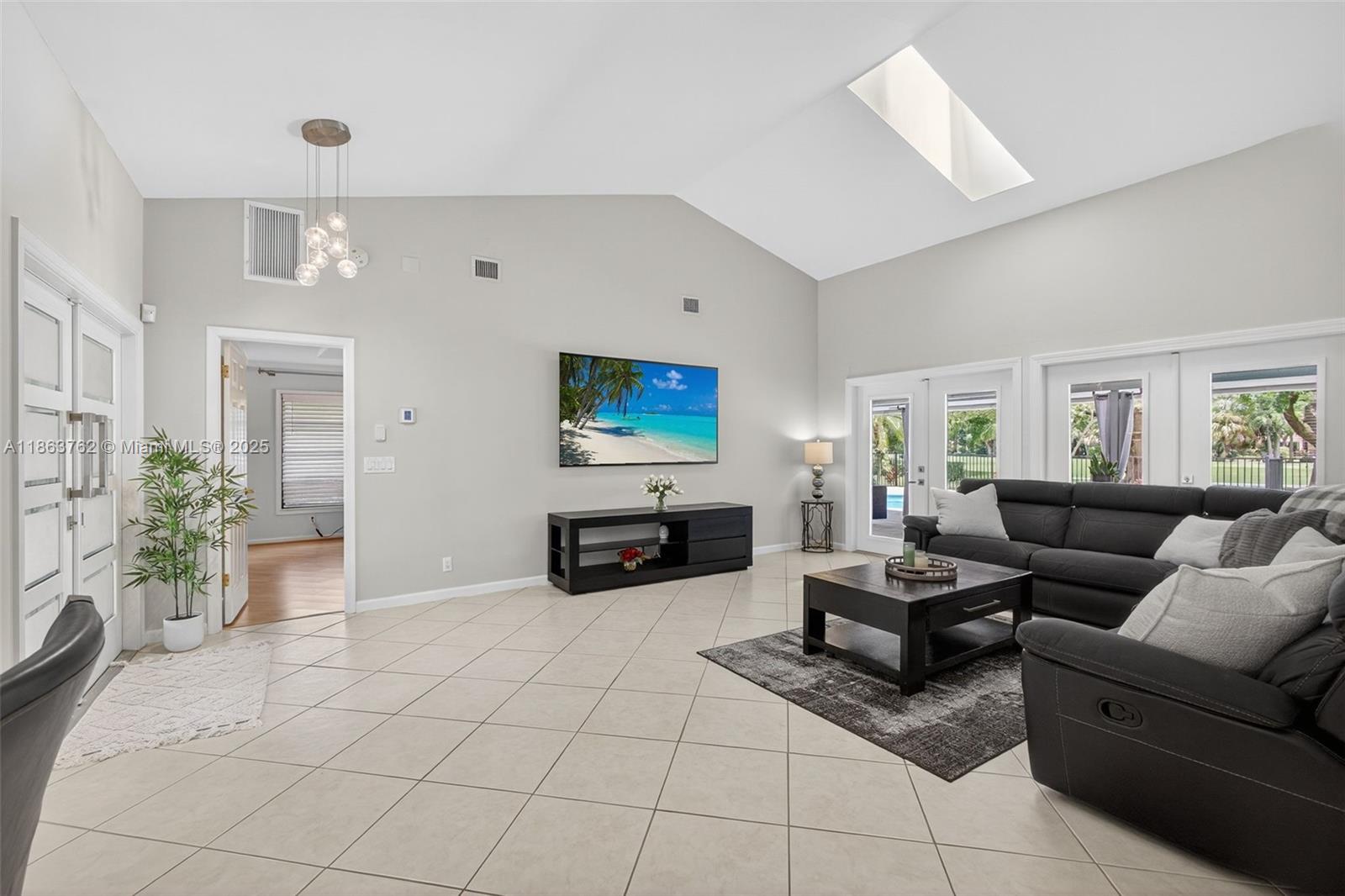 PGA RESORT COMMUNITY 1 - Residential Lease