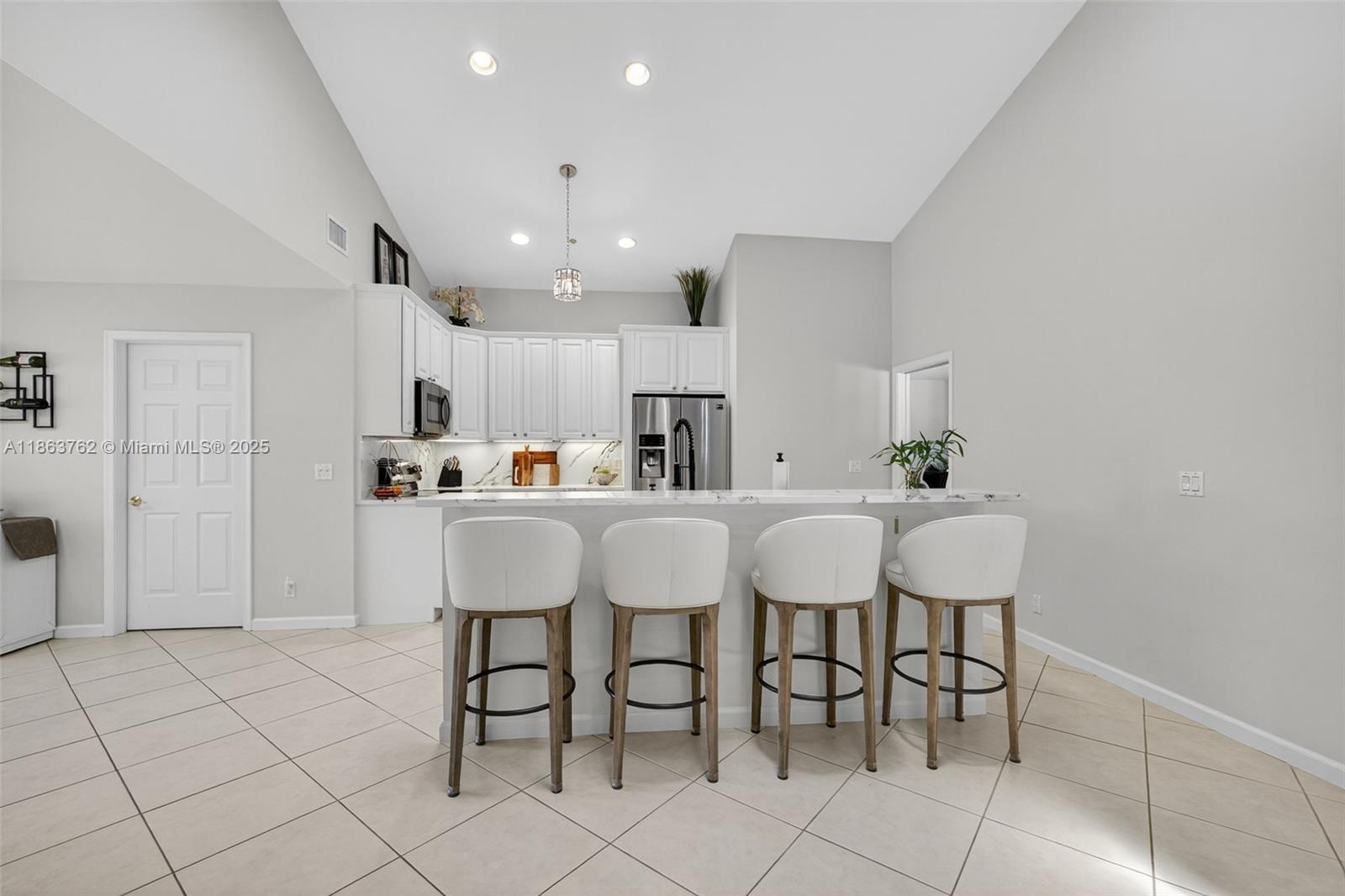 PGA RESORT COMMUNITY 1 - Residential Lease