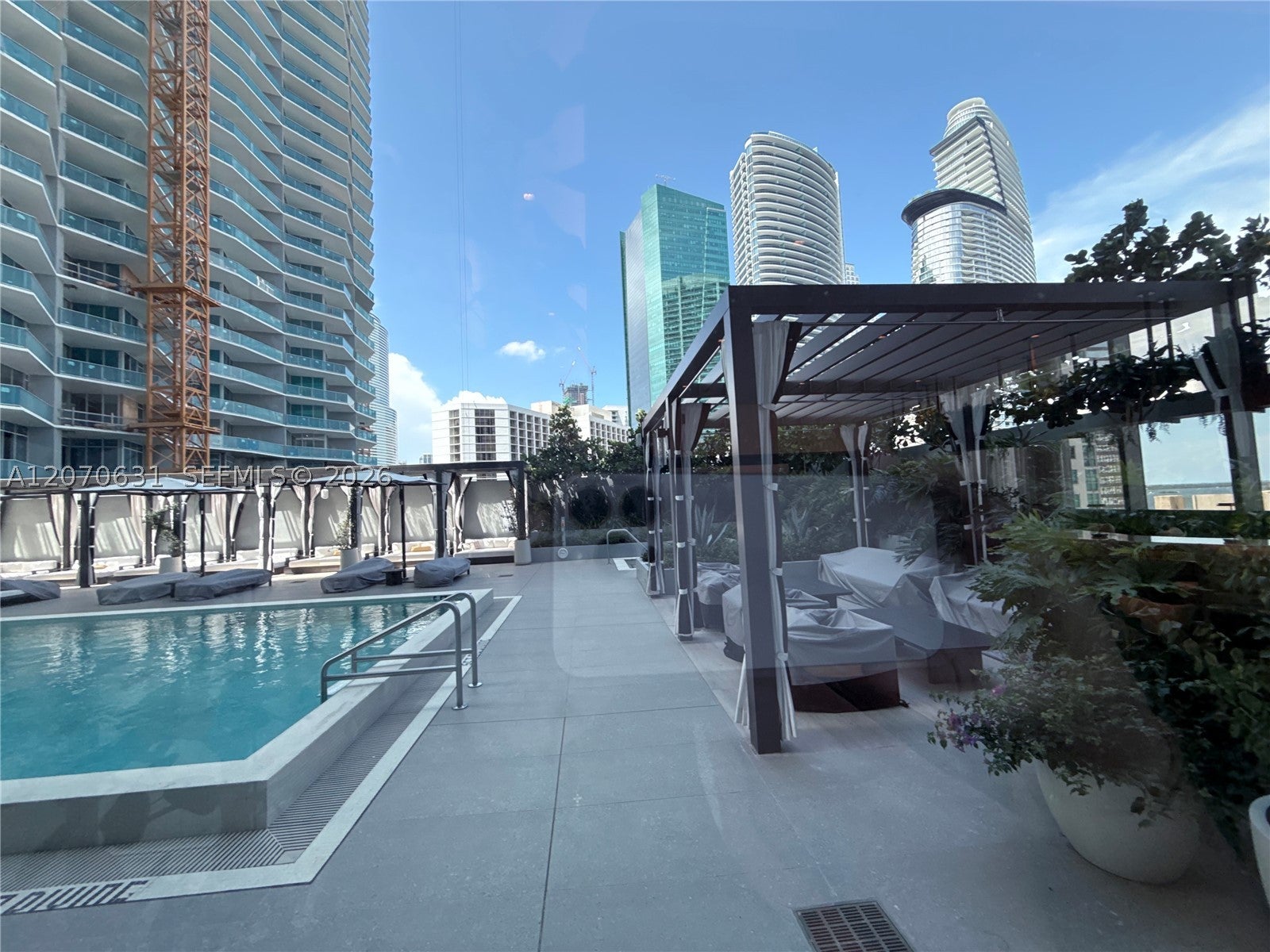 77 SE 5th ST 2302