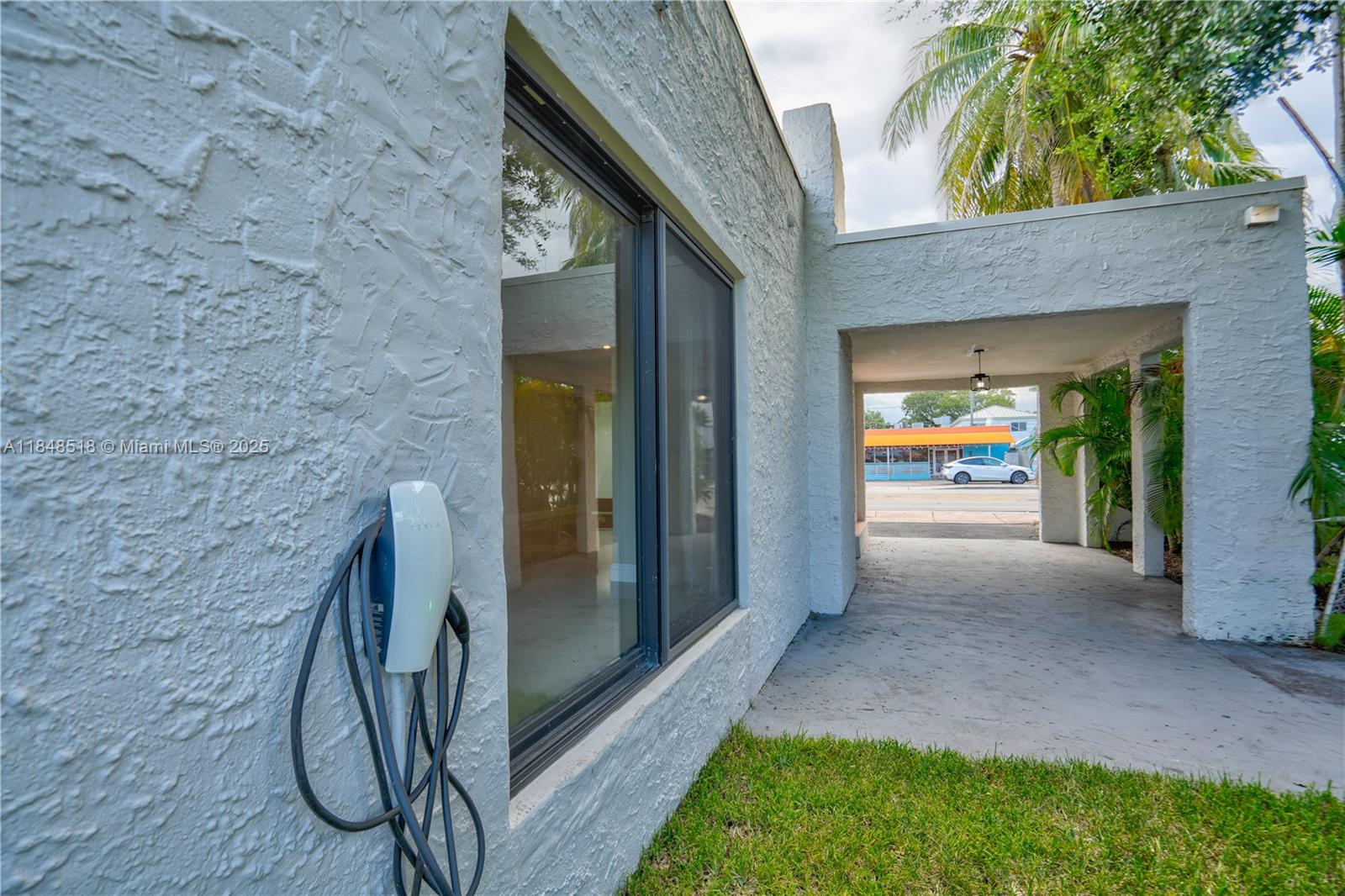 CORAL GABLES SEC E - Residential