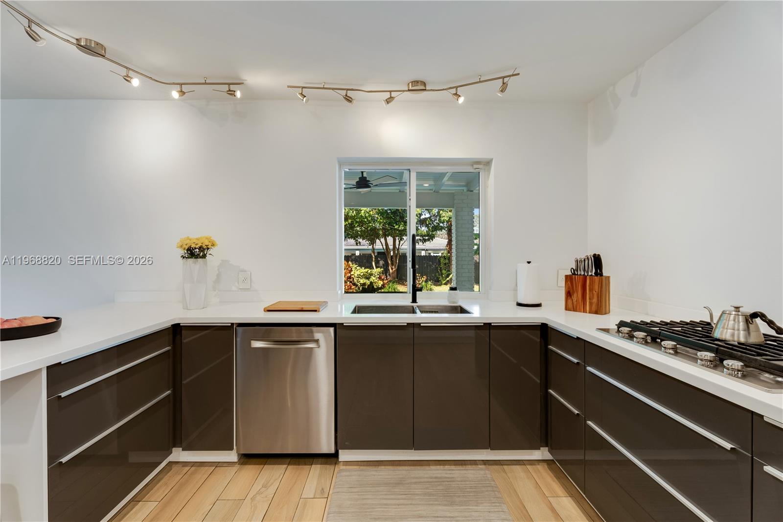 EASTGROVE ESTATES SEC FOU - Residential