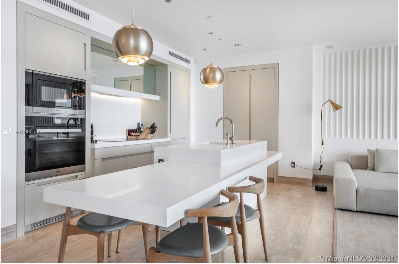 SURF CLUB CONDO - Residential