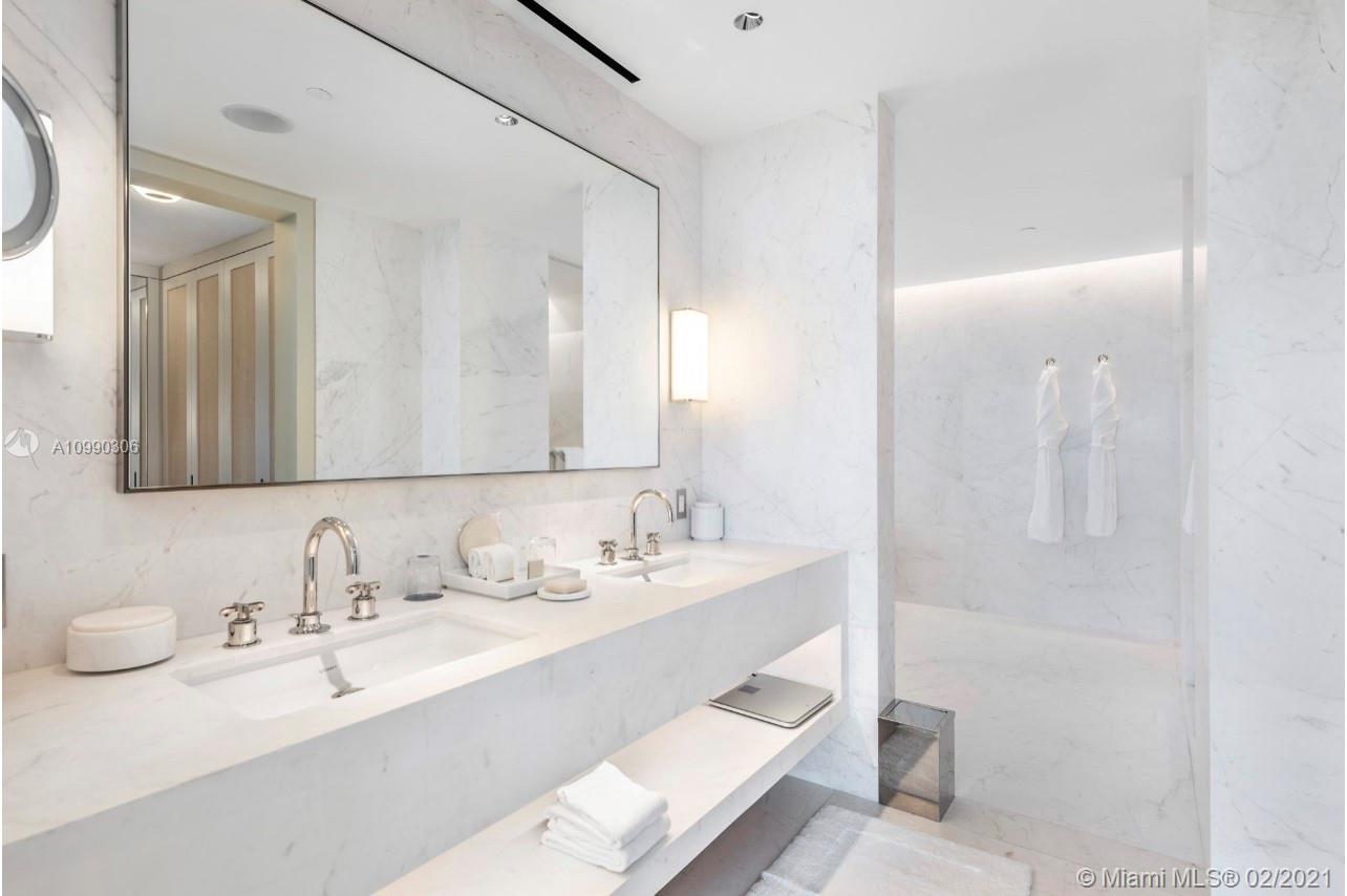 SURF CLUB CONDO - Residential