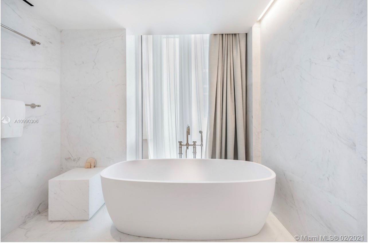 SURF CLUB CONDO - Residential