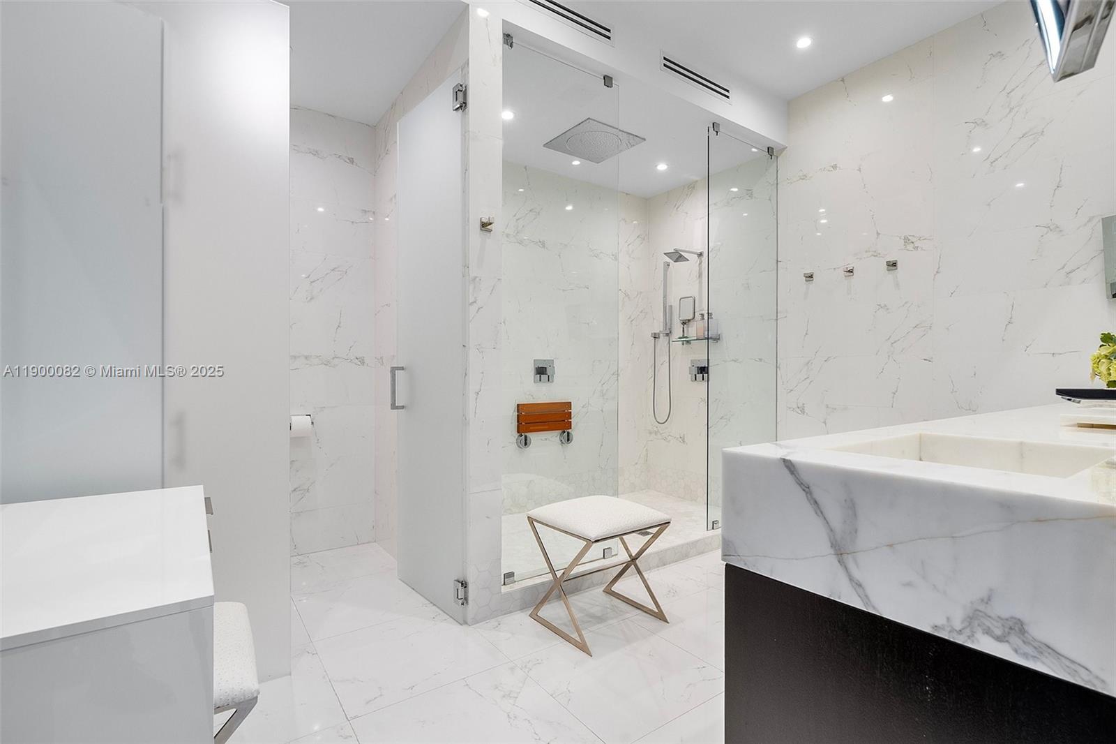 ASIA CONDO - Residential Lease