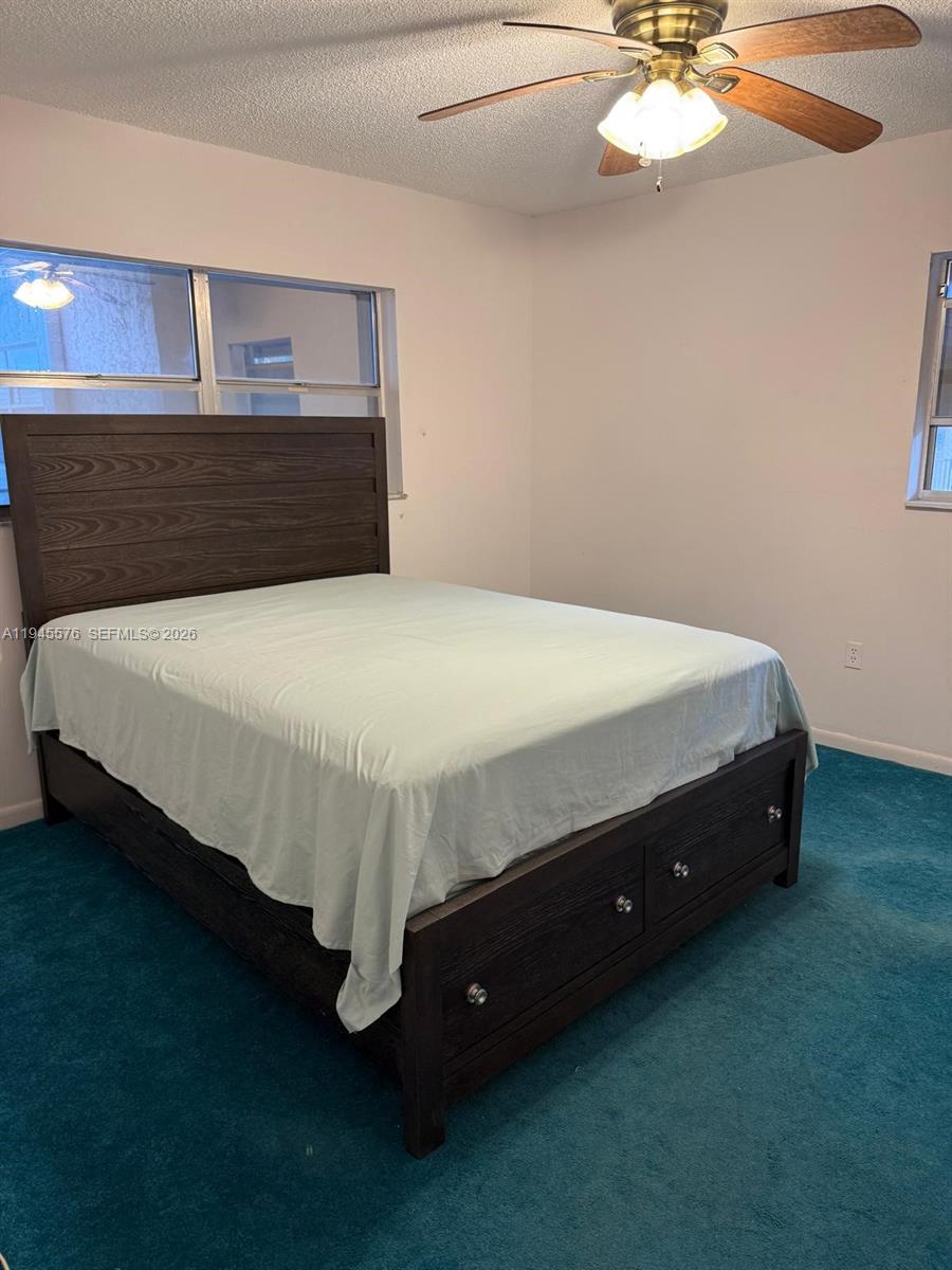 SOMERSET AT LAUDERDALE LA - Residential