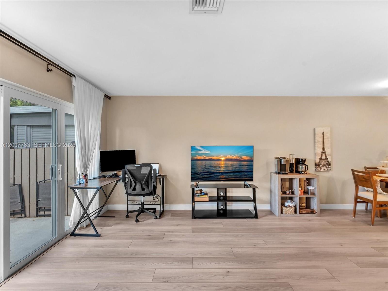 CORAL POINT NORTH - Residential