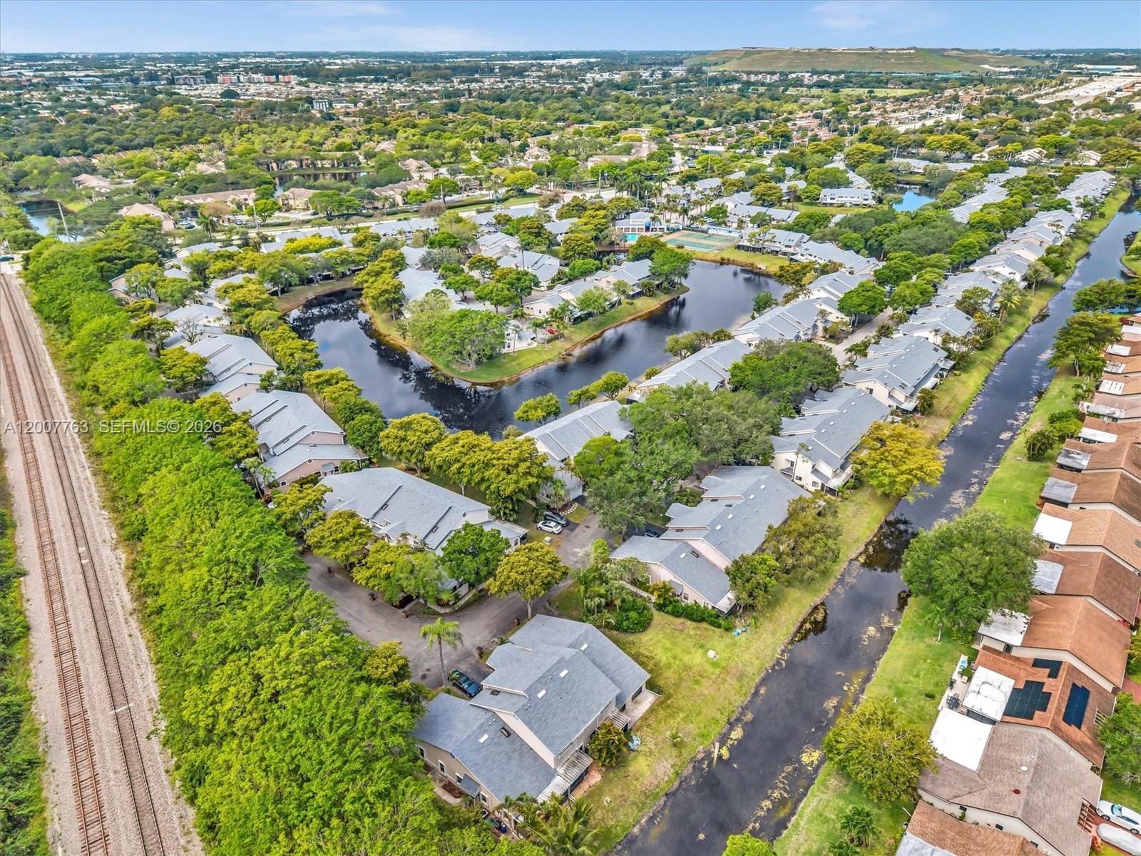 CORAL POINT NORTH - Residential