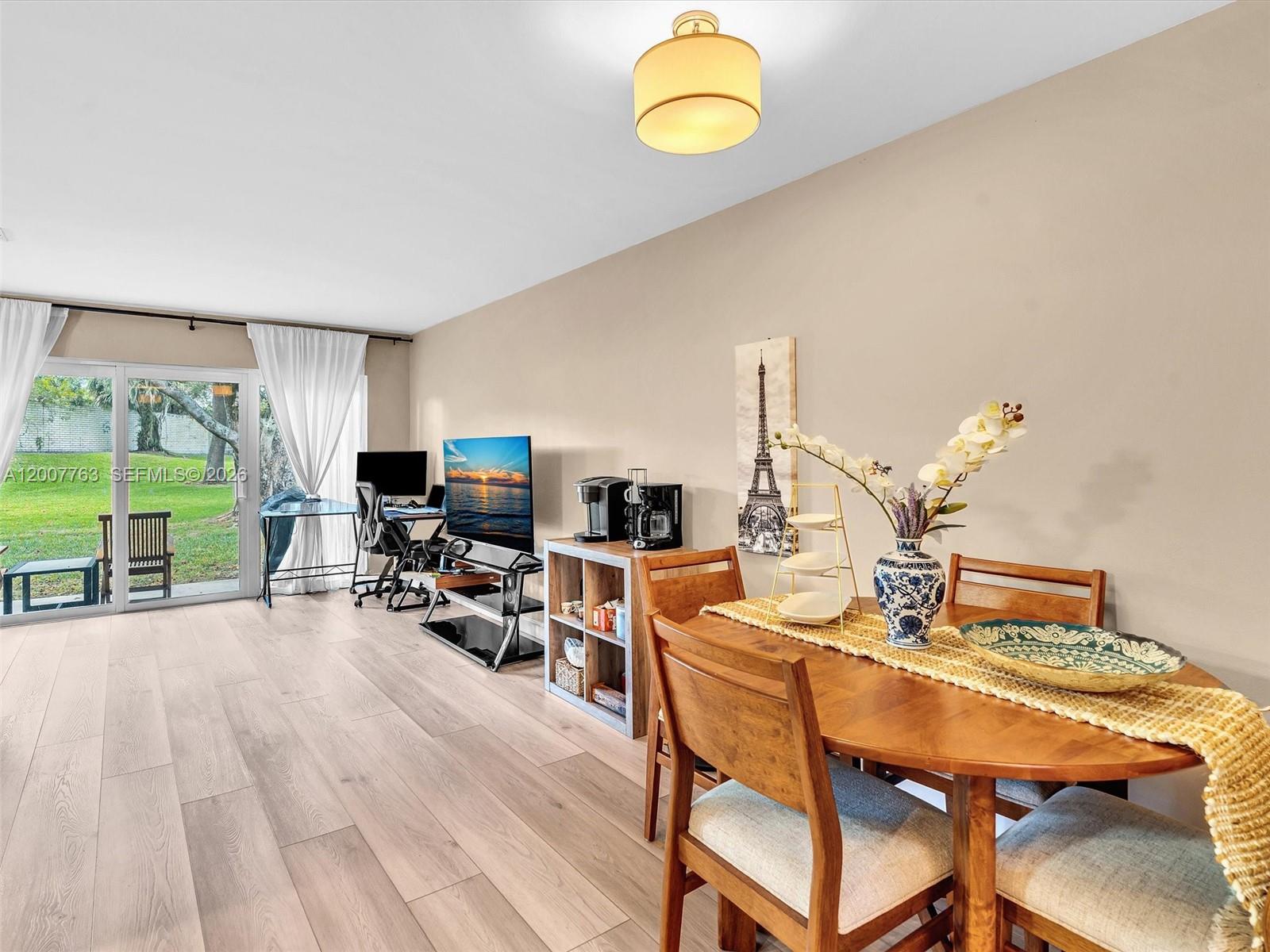 CORAL POINT NORTH - Residential